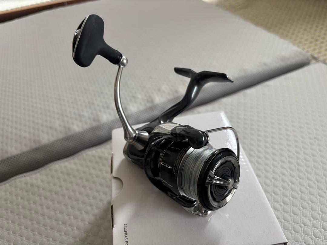 リール DAIWA 24LUVIAS PC LT2500
