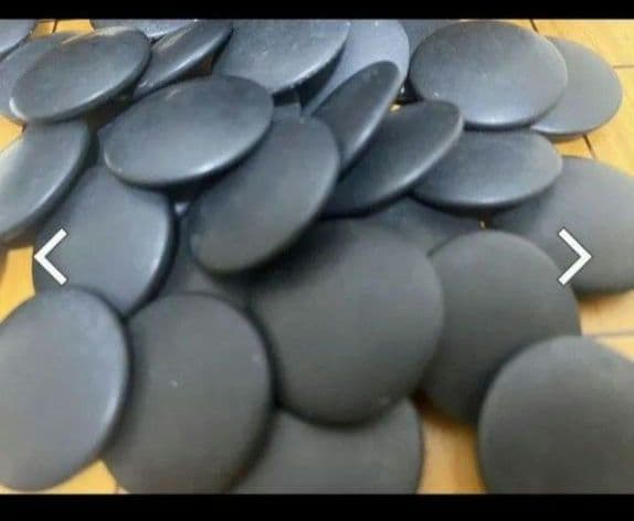 ●(囲碁道具 ）碁盤 碁石 囲碁セット 那智黒 本蛤/碁笥 桐覆い付