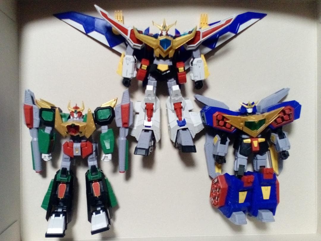 プラモデル完成品 HG 熱血最強ゴウザウラー ３体セット