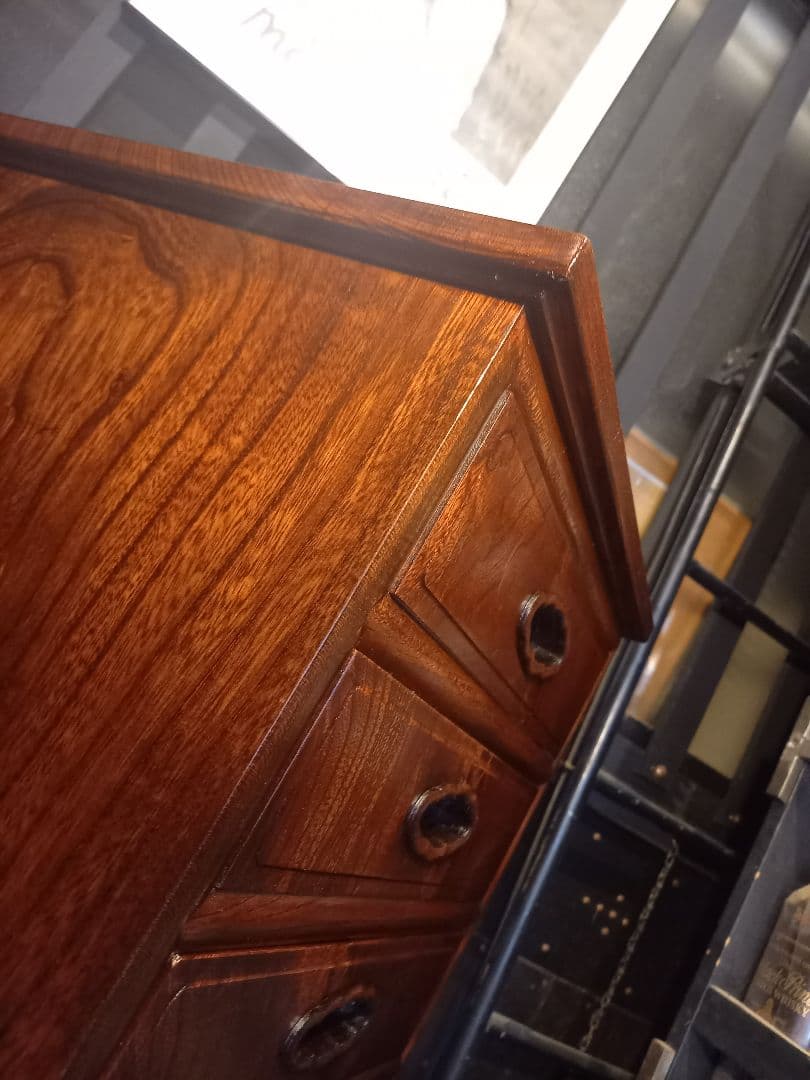 和物　高級　木組細工　欅　良杢目　無垢材　一枚板　重厚　大引き出し　五杯