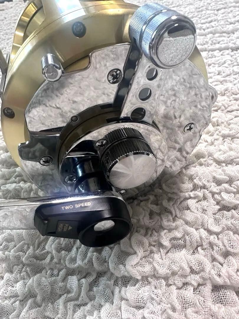 【あーはん 】SHIMANO TIAGRA 80W ゴールドリール