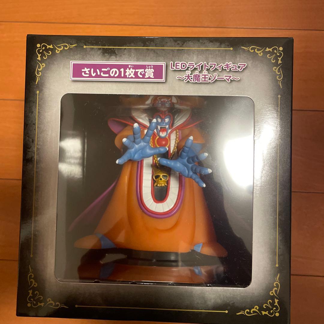 ドラゴンクエストクエスト　ふくびき所スペシャル　ロトの剣、大魔王ゾーマフィギュア