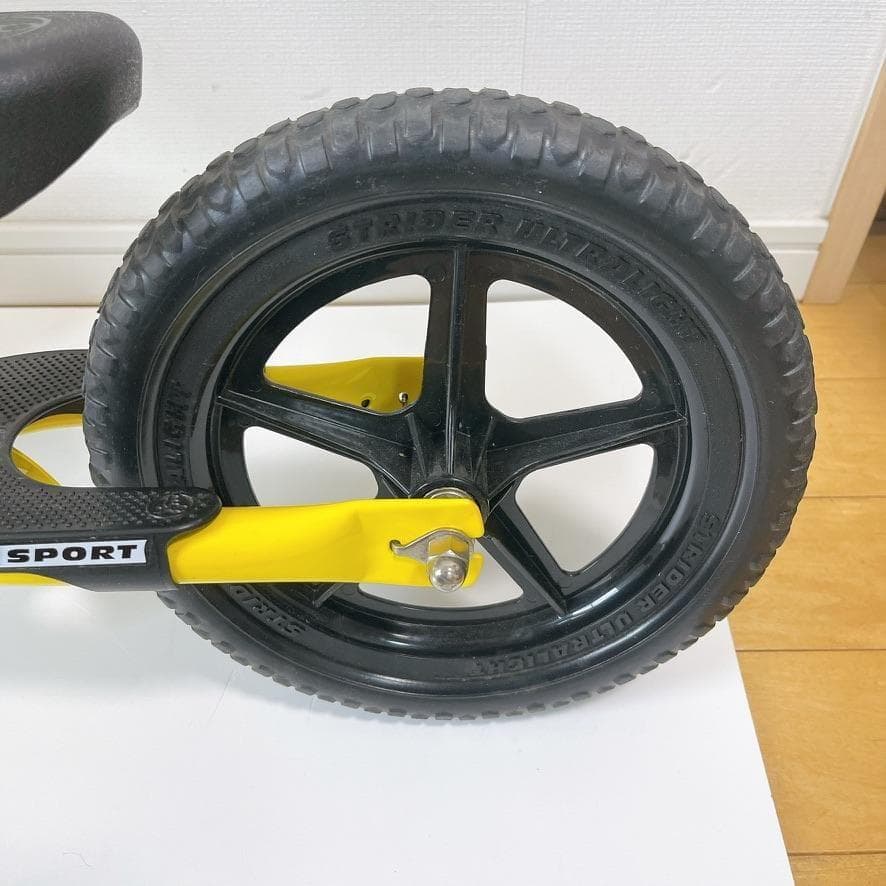 STRIDER バランスバイク イエロー 12インチ