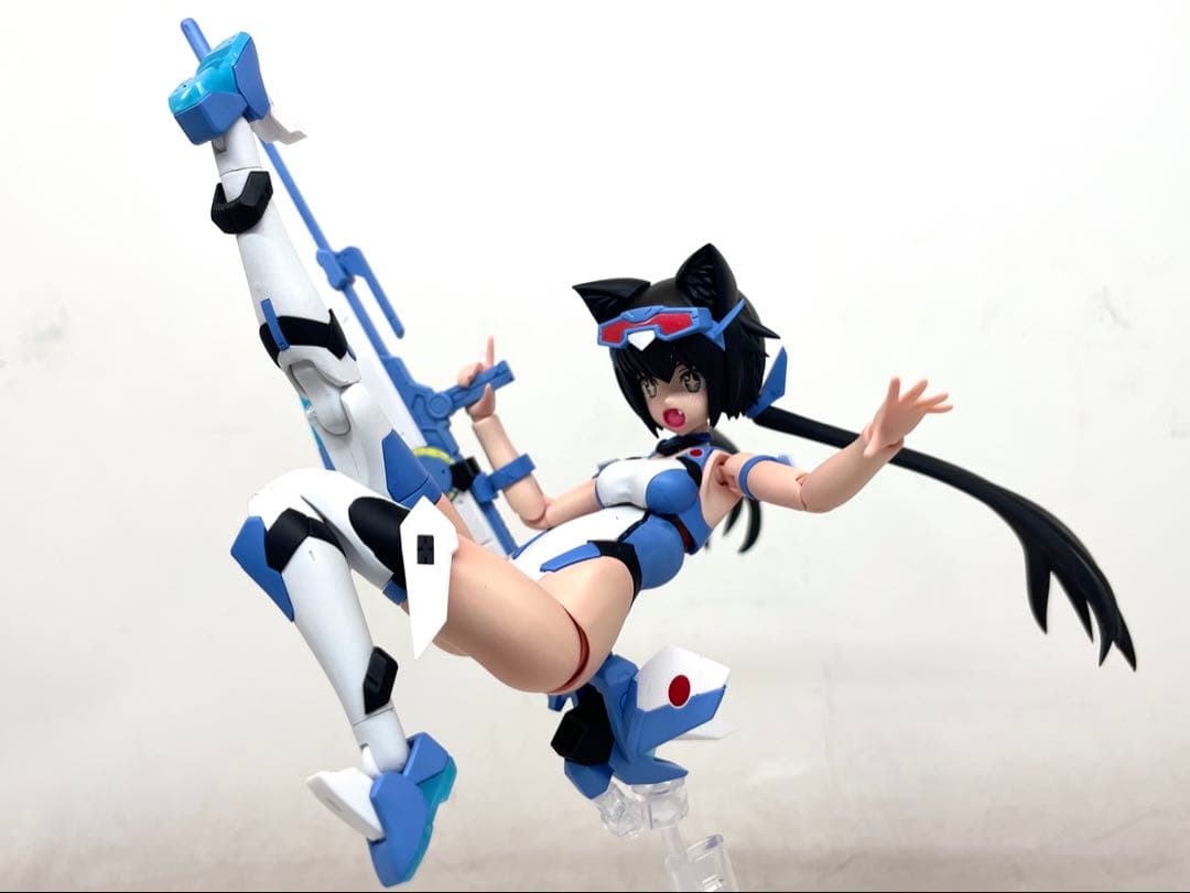 カ*ノ様 フレームアームズ・ガール スティレット ブルーインパルスカラー 完成品