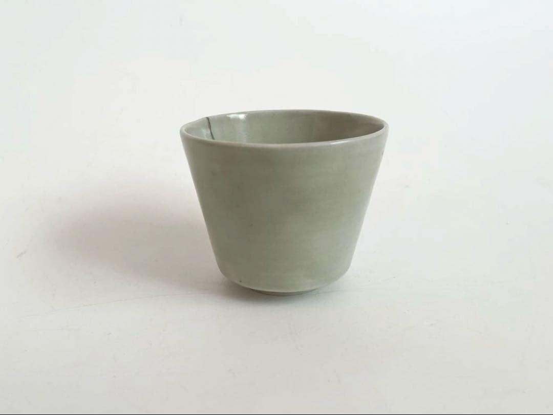 骨董　アンティーク　古伊万里　青磁　白磁　蕎麦猪口　高台付　直しあり