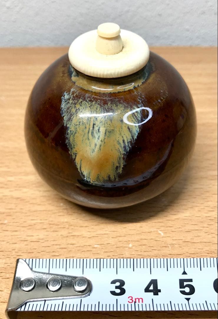 茶道具　高取焼　文琳茶入 鬼丸雪山 作　亡羊緞子　共箱