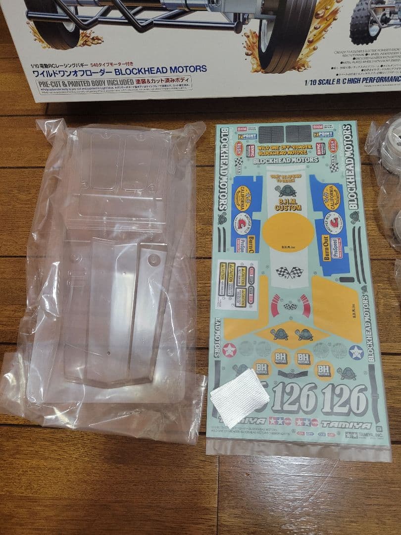 タミヤ ワイルドワンオフローダー BLOCKHEAD MOTORS