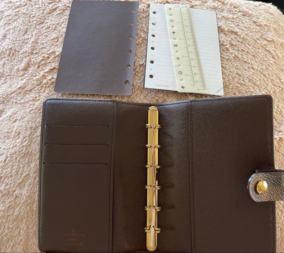 ルイヴィトンダミェ手帳