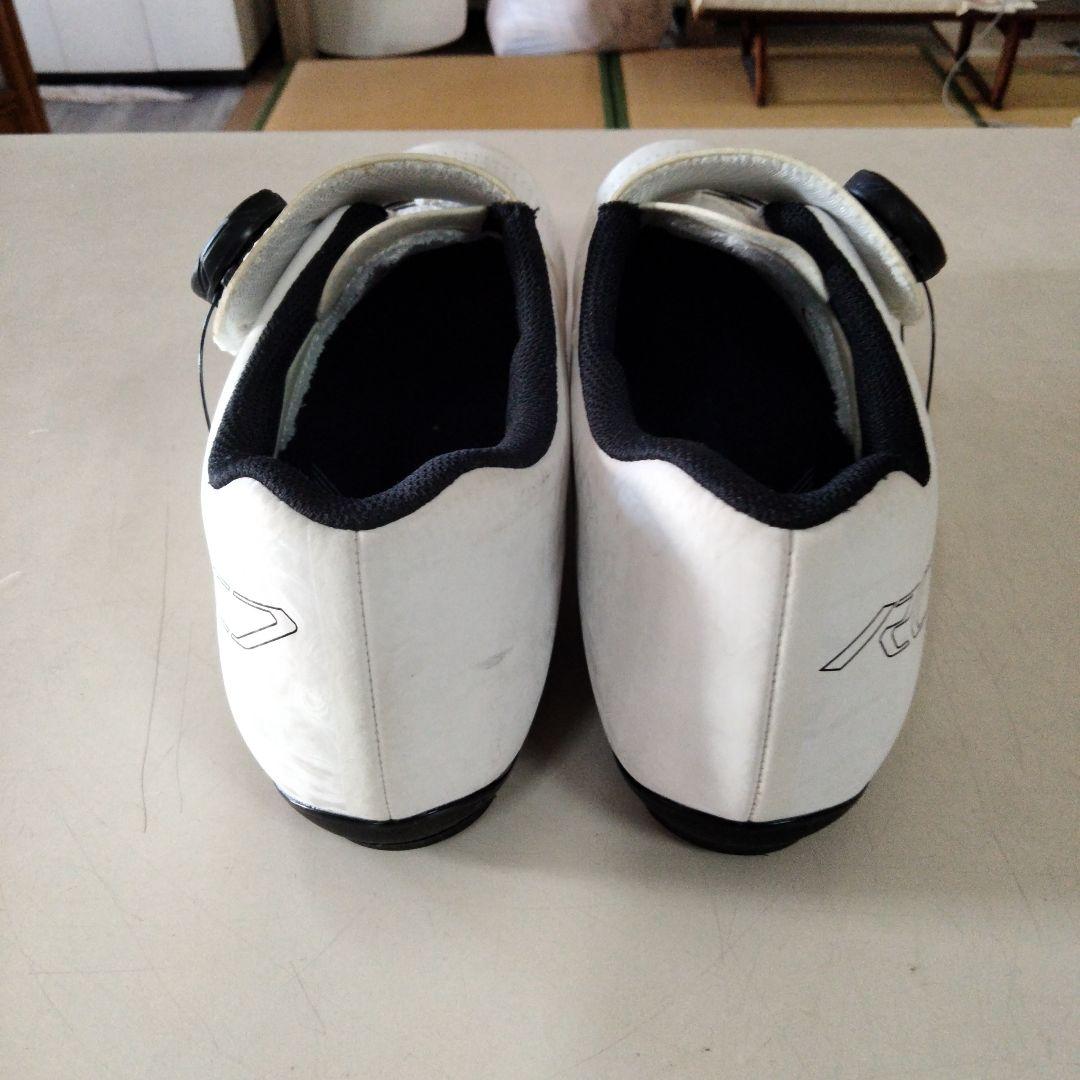 SHIMANO　ビンディングシューズ　RC7