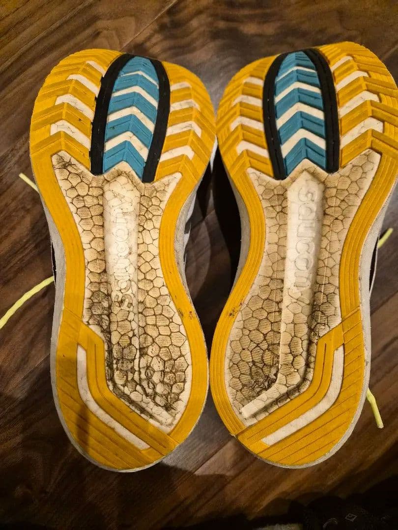 スパイク・シューズ Saucony Endorphin Pro 2 USA 8