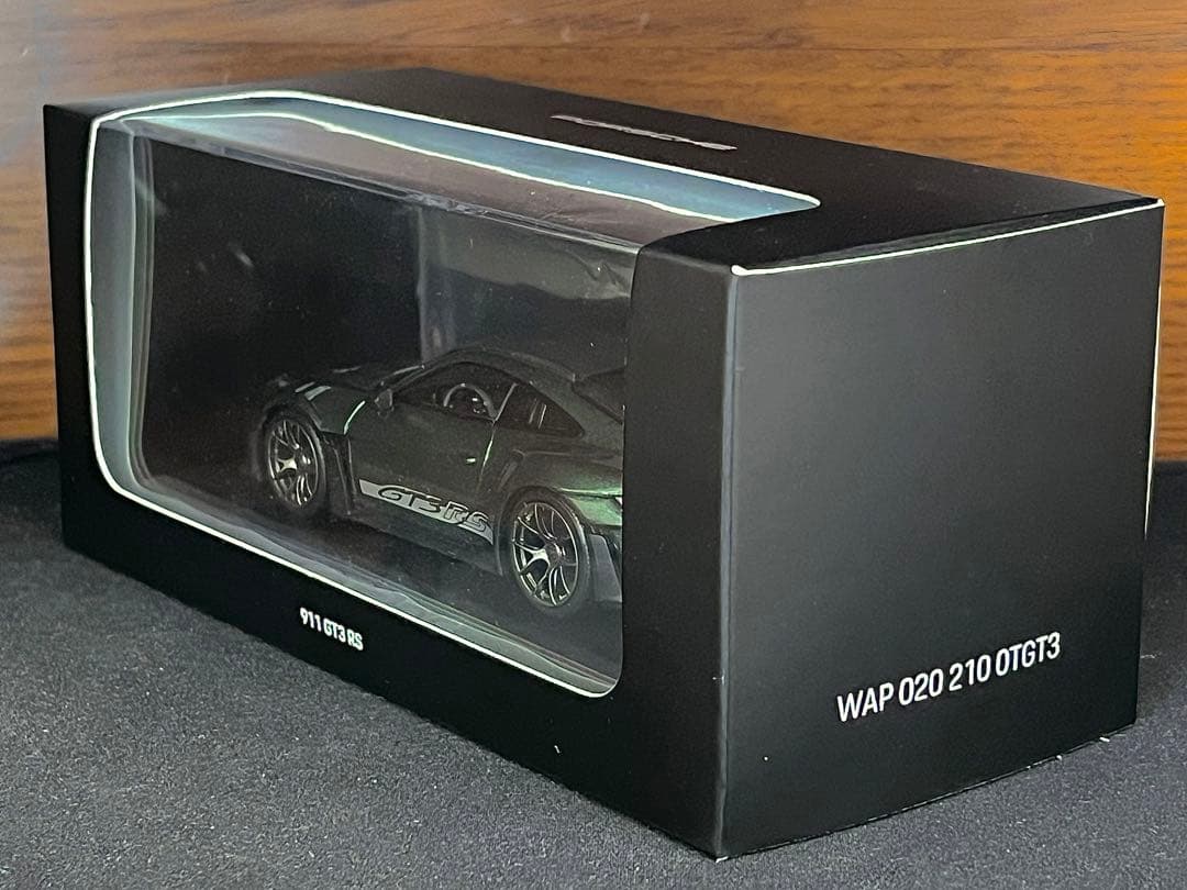 1/43 特注 ミニチャンプス ポルシェ 911 992 GT3RS グリーン