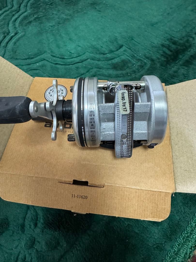 ambassadeur ベイトリール 未使用品