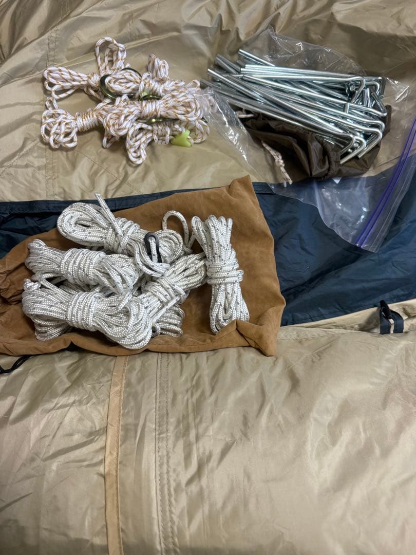 ホールアース　ハーフクーヘン　美品