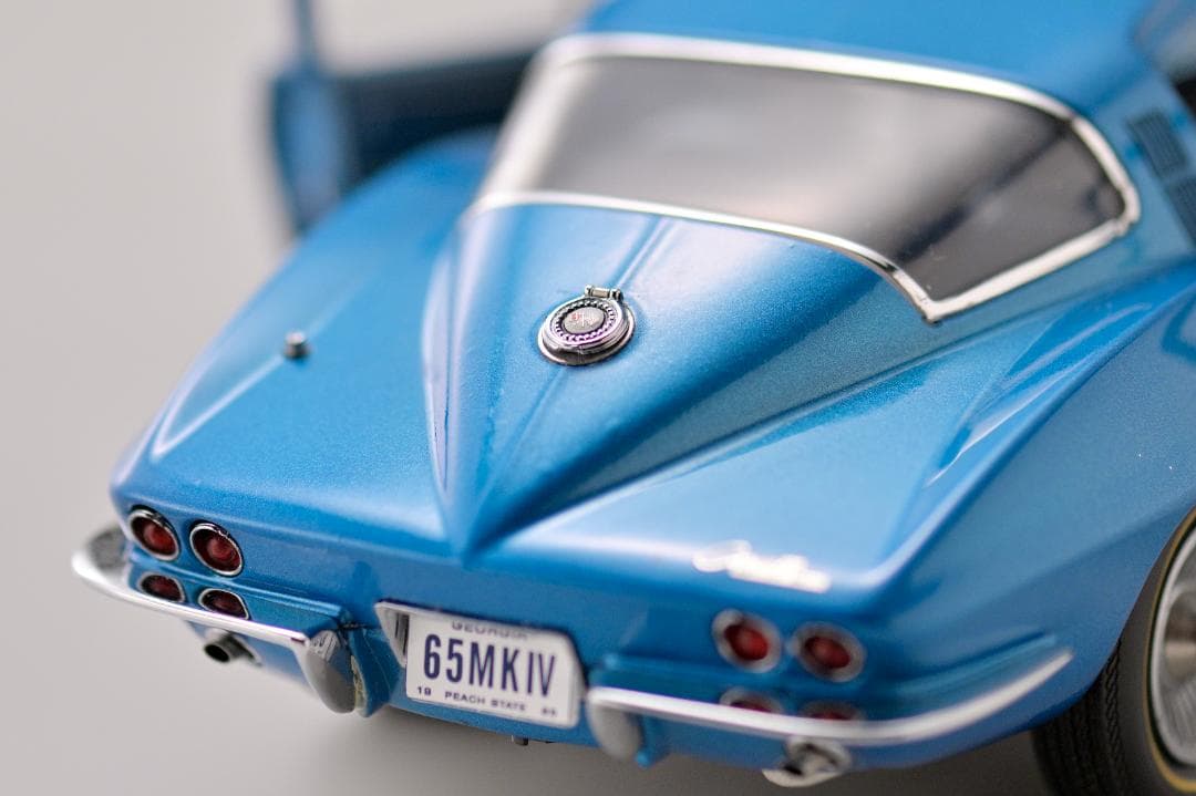 gmp CORVETTE Fastback 1965 1/18サイズ