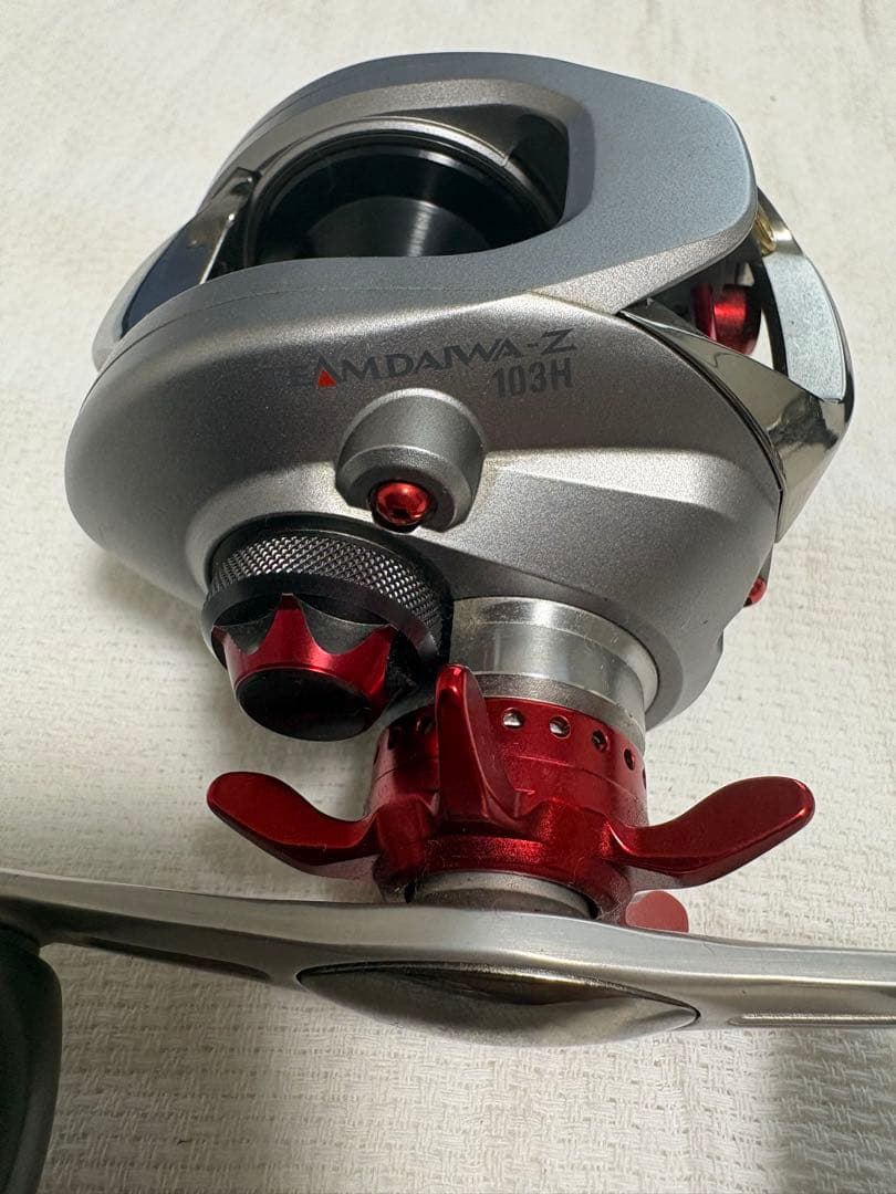 ダイワ TEAM DAIWA-Z 103H ベイトリール TD-Z