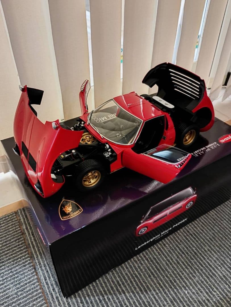 ランボルギーミウラ　京商