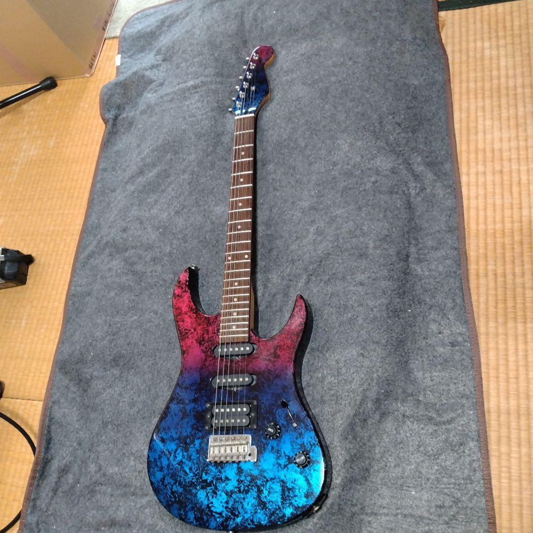 3色グラデーションカラー 世界に1本 カスタムペイントノーブランドエレキギター
