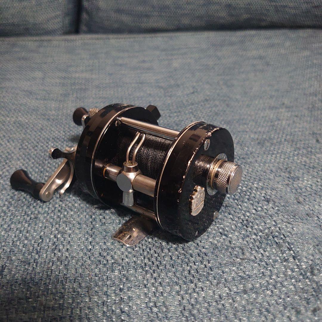 abe アブガルシア　アンバサダー2500C