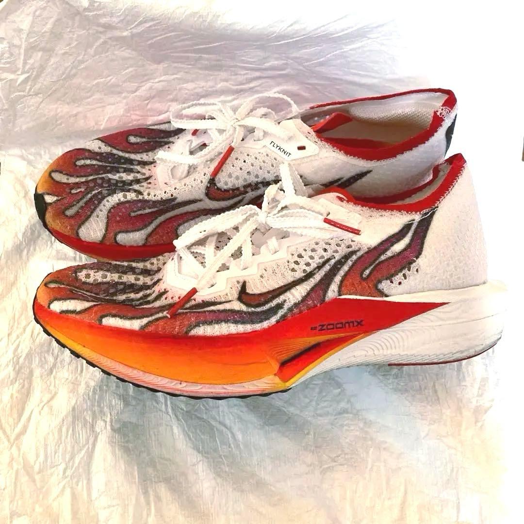 【美品】NIKE ヴェイパーフライ3 駅伝パック 24cm