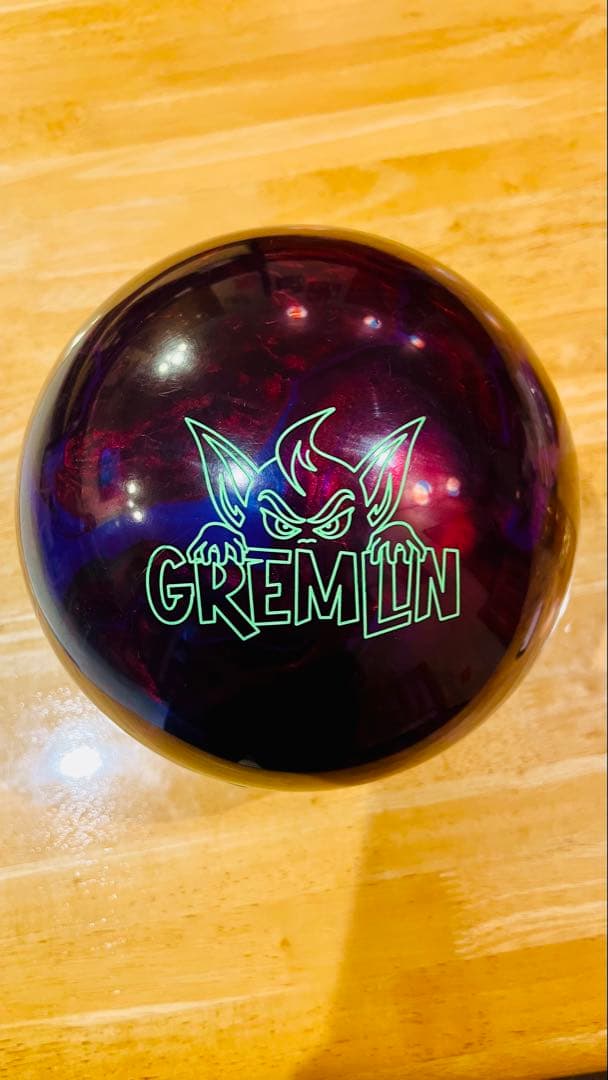 GREMLIN ボウリングボール 15LB