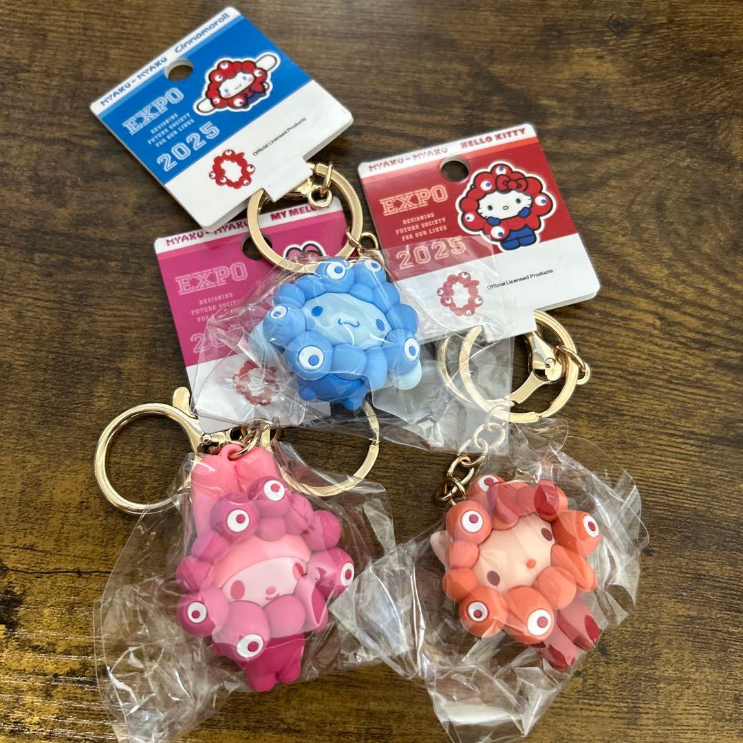 ド*ん様 関西万博　サンリオ 推しカラー ミャクミャク キーホルダー 6種