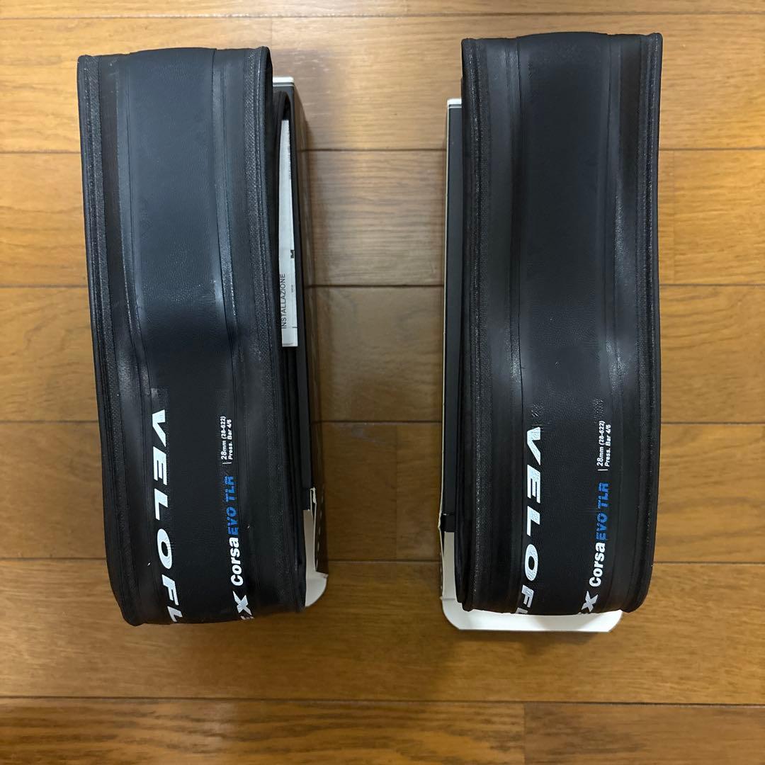 VELOFLEX Corsa EVO TLR 28mm BLK 2本セット