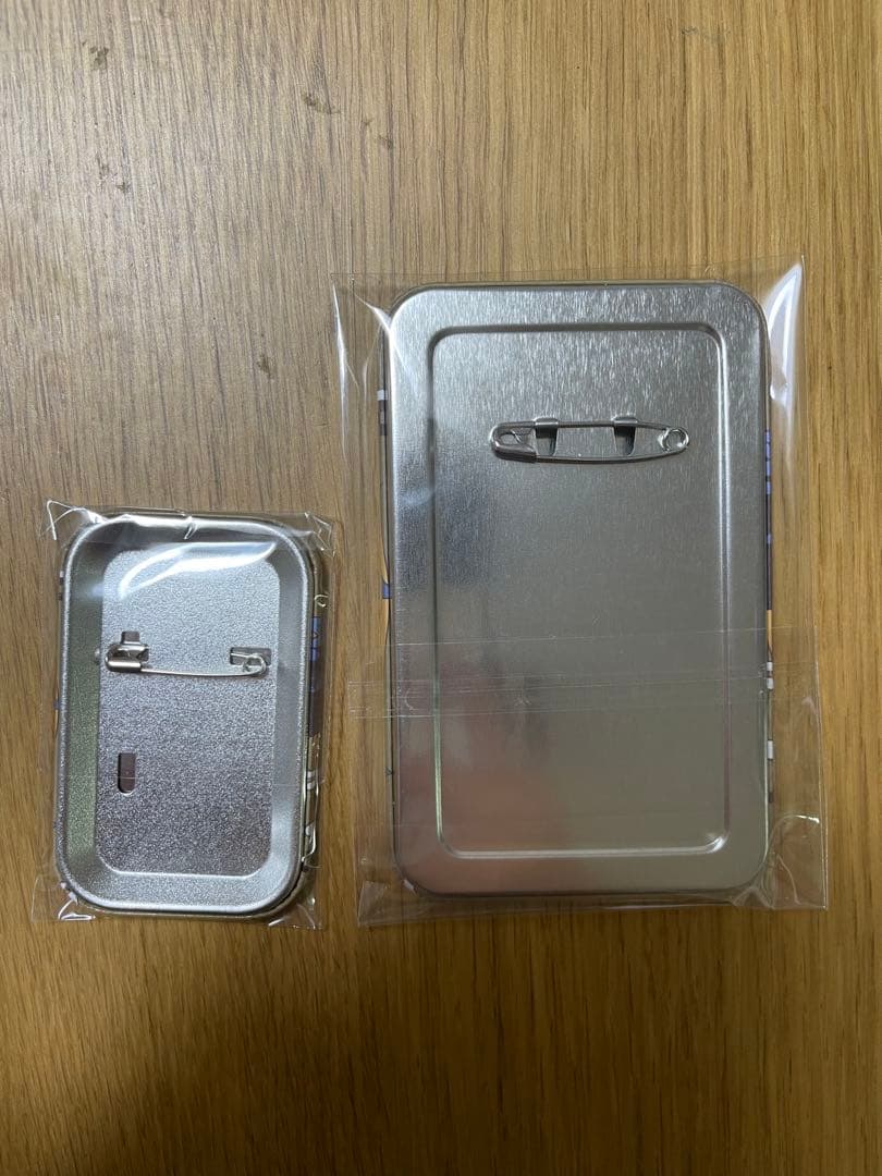 鬼滅の刃 まるかく缶バッジ 冨岡義勇