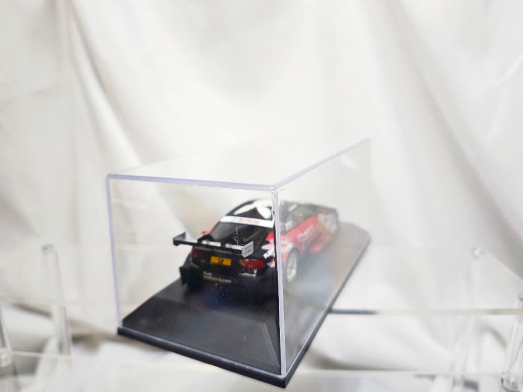 Playboy Audi A5 DTM　1/43 ミニカー　フィギュア　アウディ