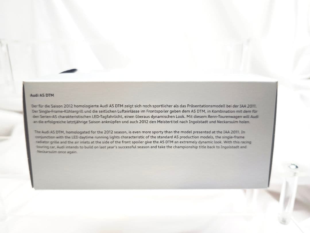 Playboy Audi A5 DTM　1/43 ミニカー　フィギュア　アウディ