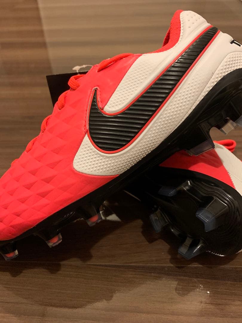 NIKE ティエンポ レジェンド 8 エリート FG
