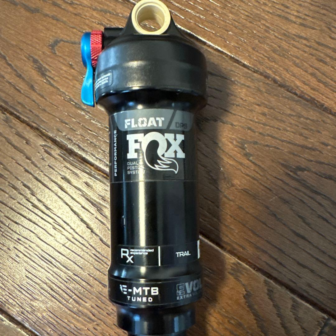 FOX FLOAT DPS Performance 210x52.5 リヤサス