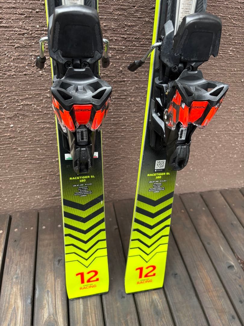 スキー板　フォルクル　レースタイガー　160cm
