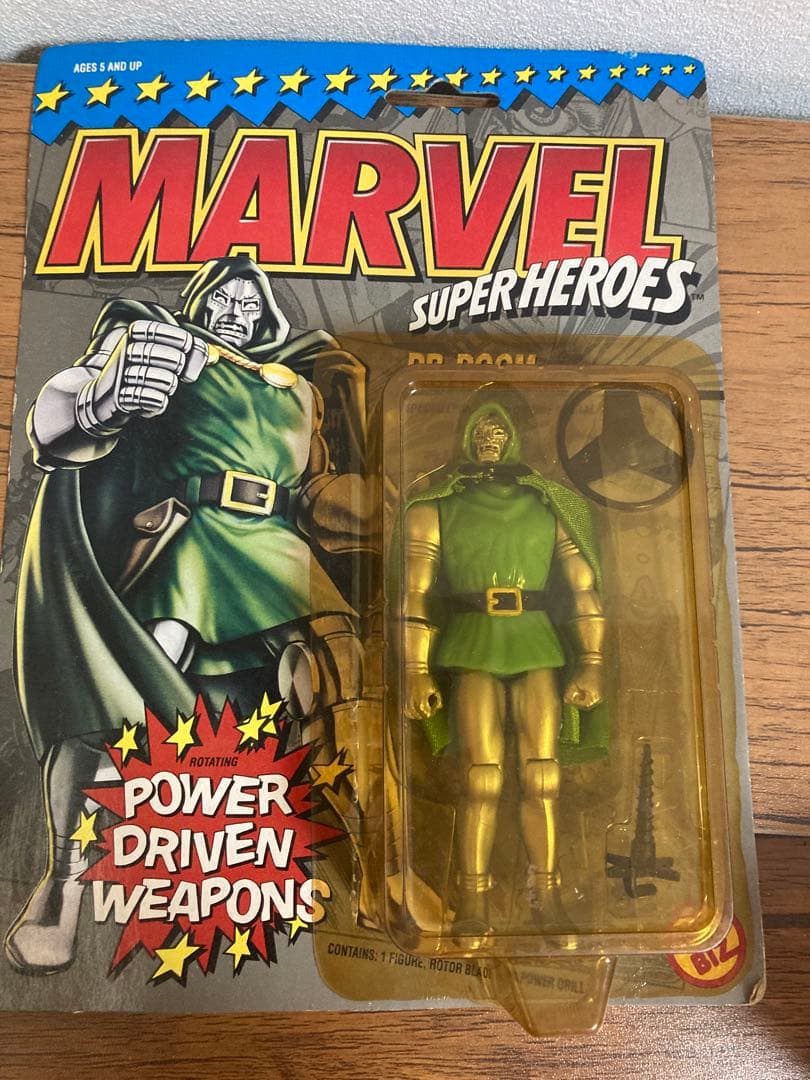 マーヴェル スーパーヒーローズ ドクター・ドゥーム 1990 toybiz