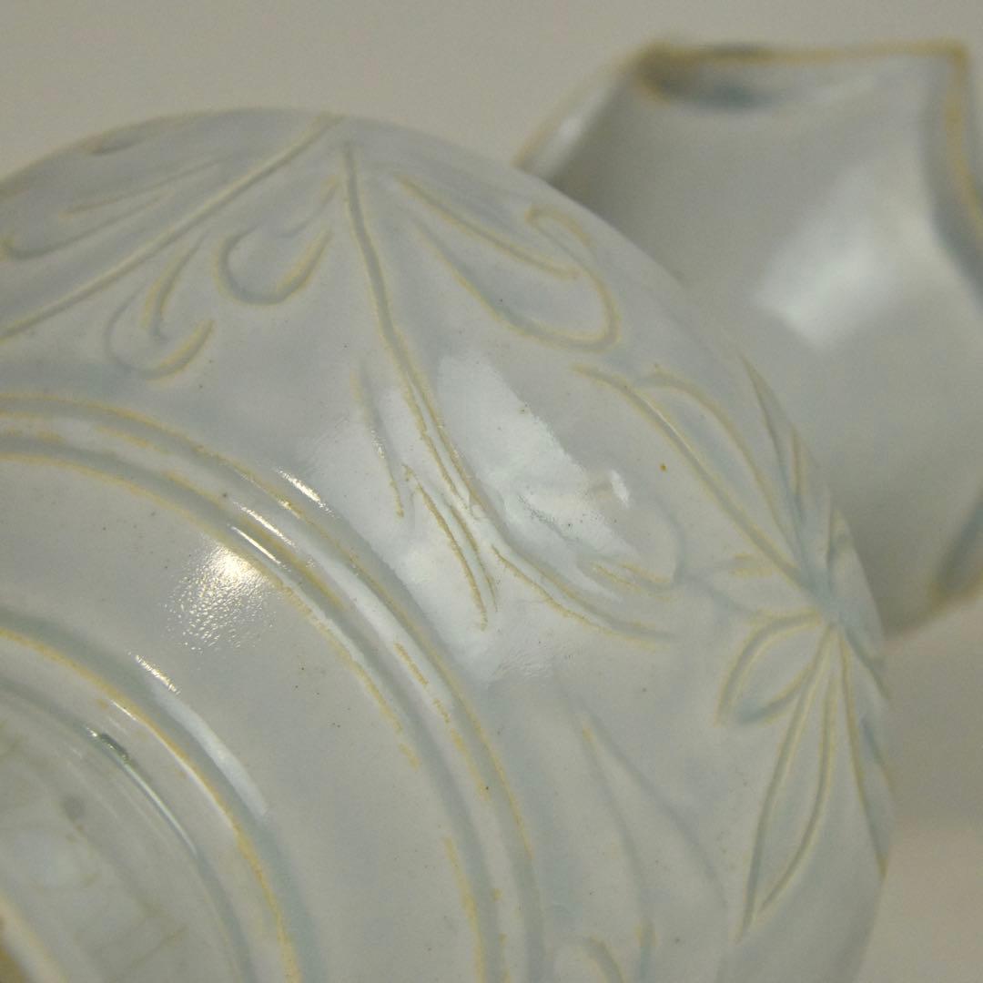 北宋　景徳鎮　青白磁　蓮華文瓶　中国陶磁器