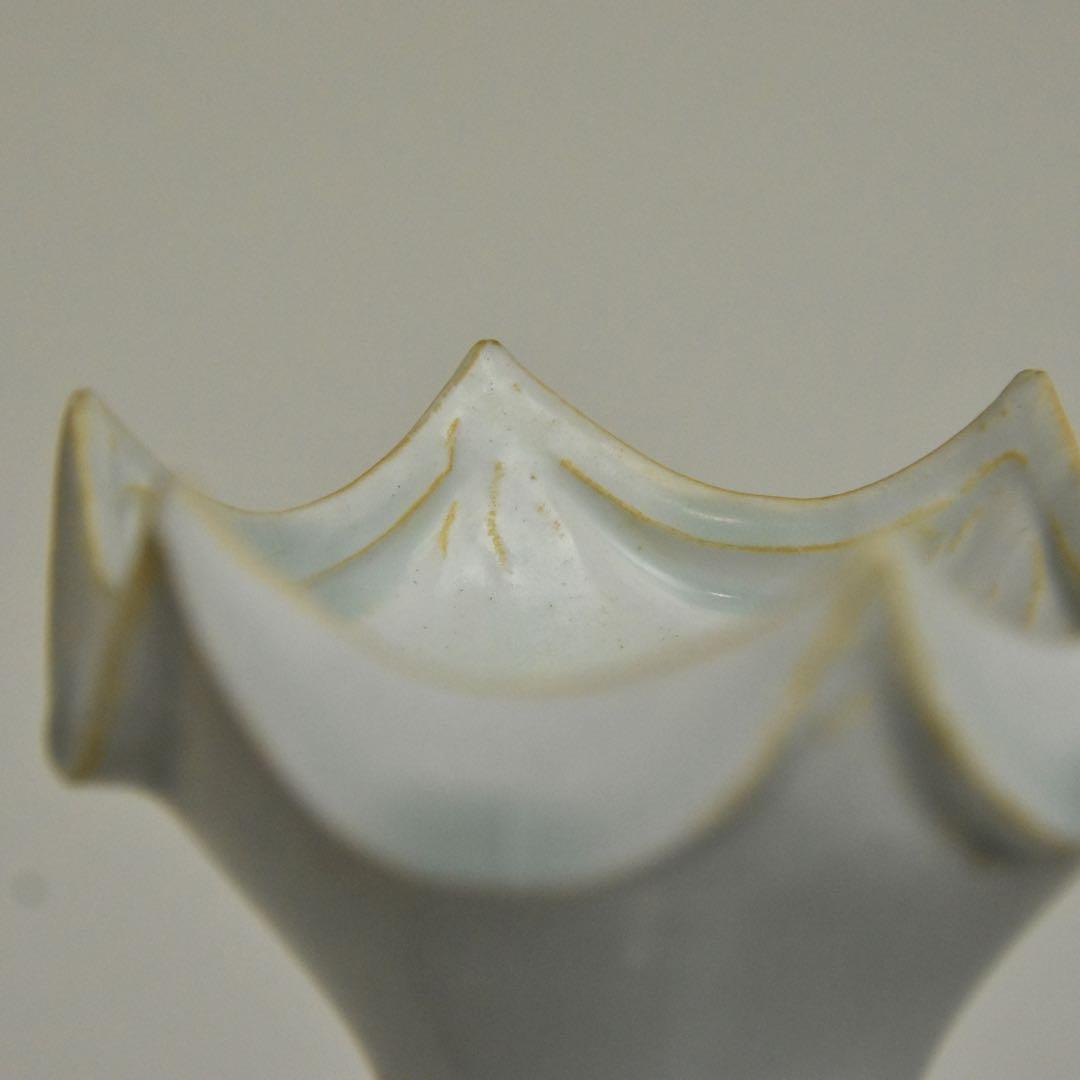 北宋　景徳鎮　青白磁　蓮華文瓶　中国陶磁器