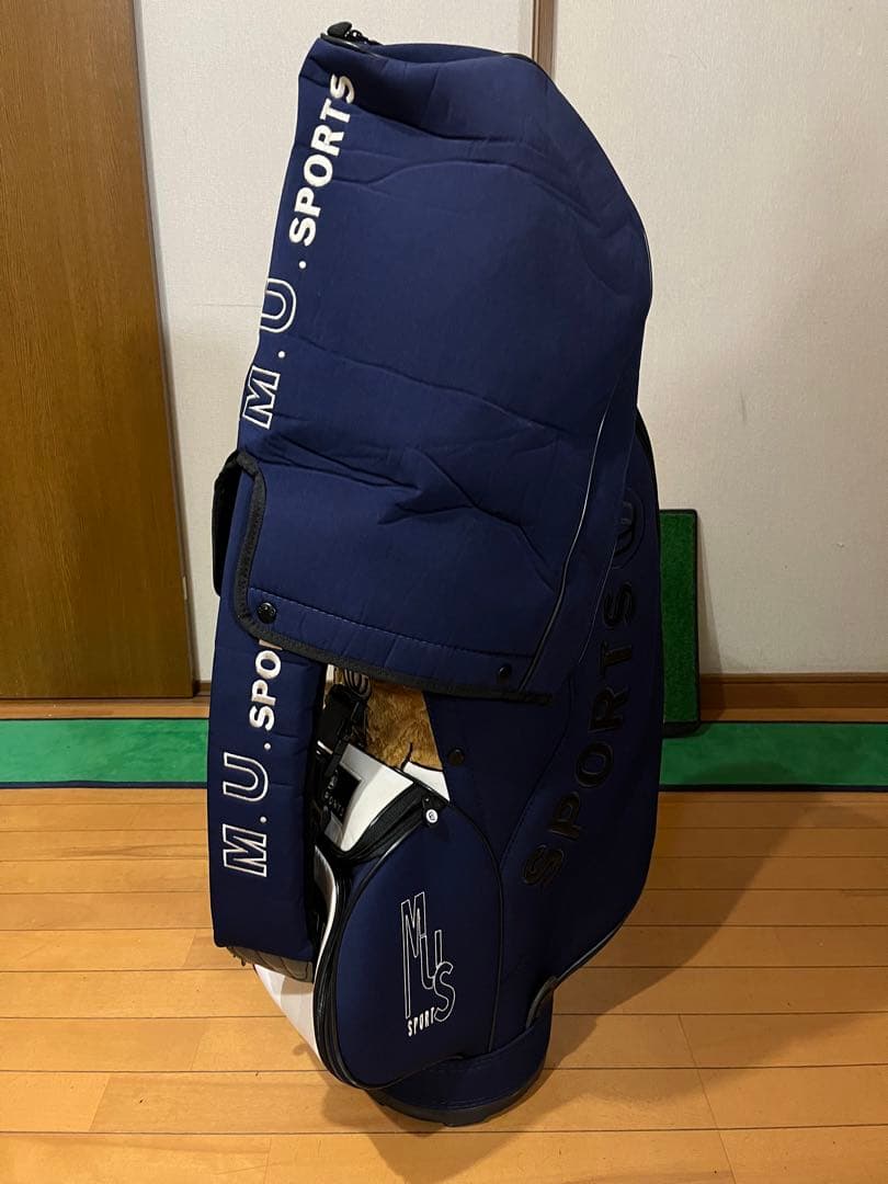 使用感極小　M.U SPORTS ネイビー キャディバッグ　レディース　ウエサコ