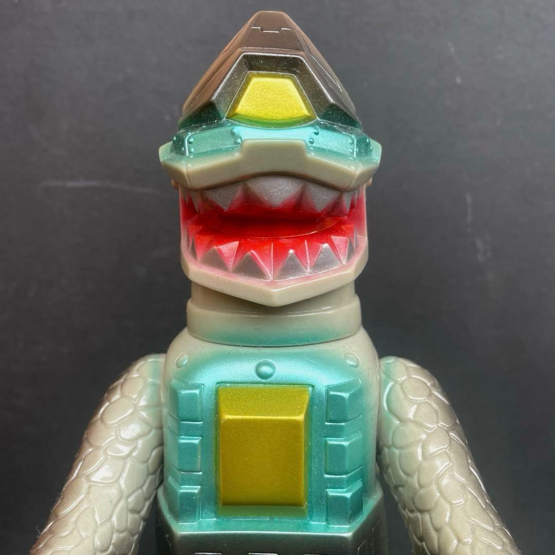 ガーガメル　サイボーグザゴラン　ソフビ　開封品