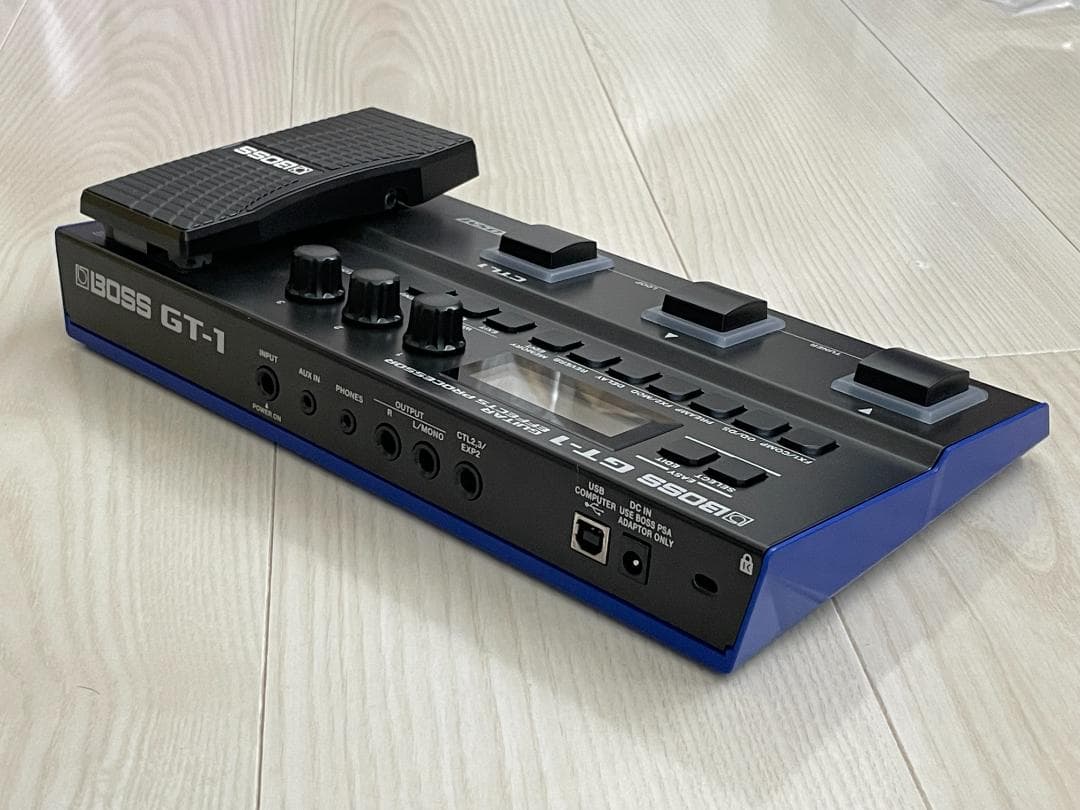美品▲BOSS GT-1 ▲フルセット ▲動作確認済▲ボス▲マルチエフェクター