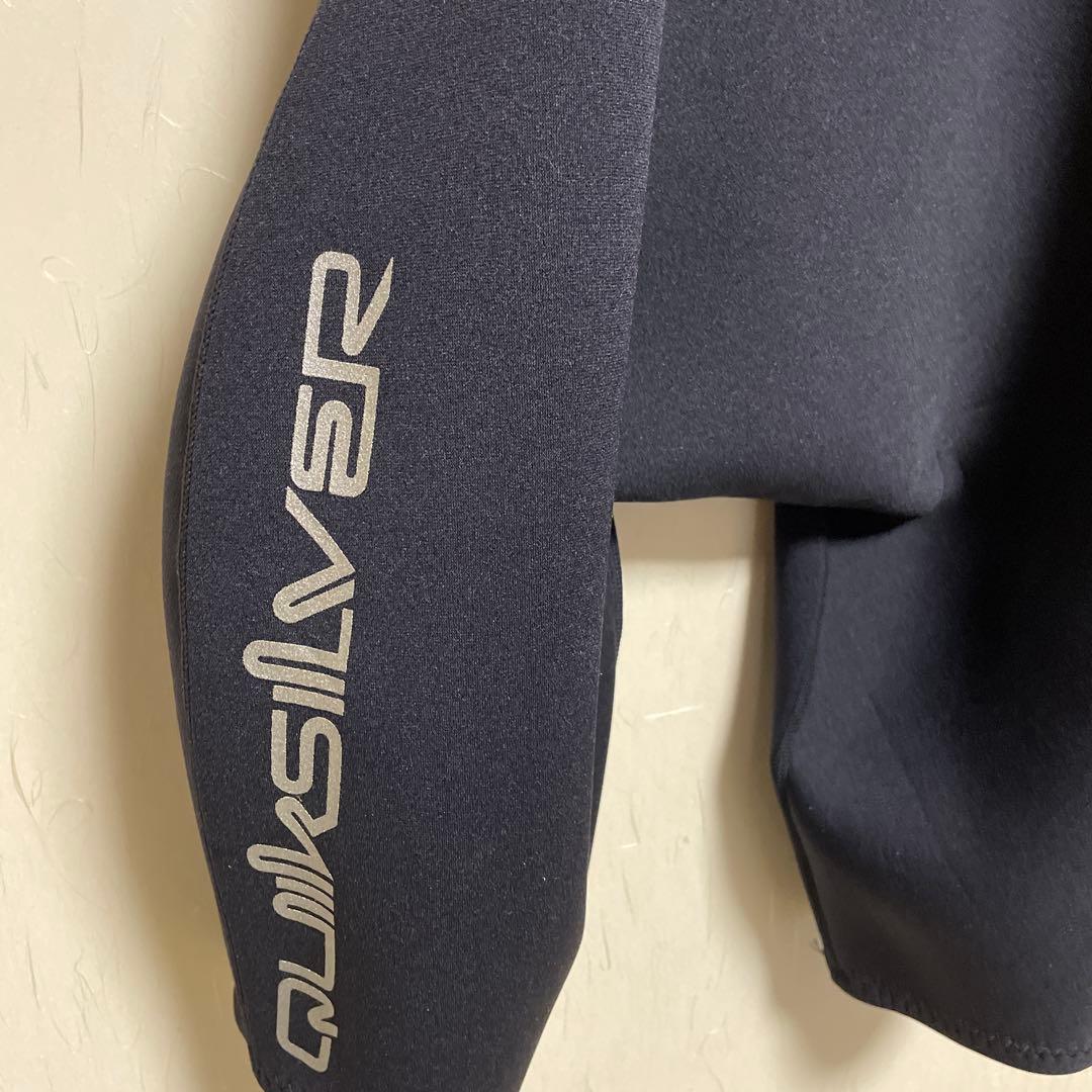 【美品】Quiksilver クイックシルバー ウェットスーツ　　メンズＭ