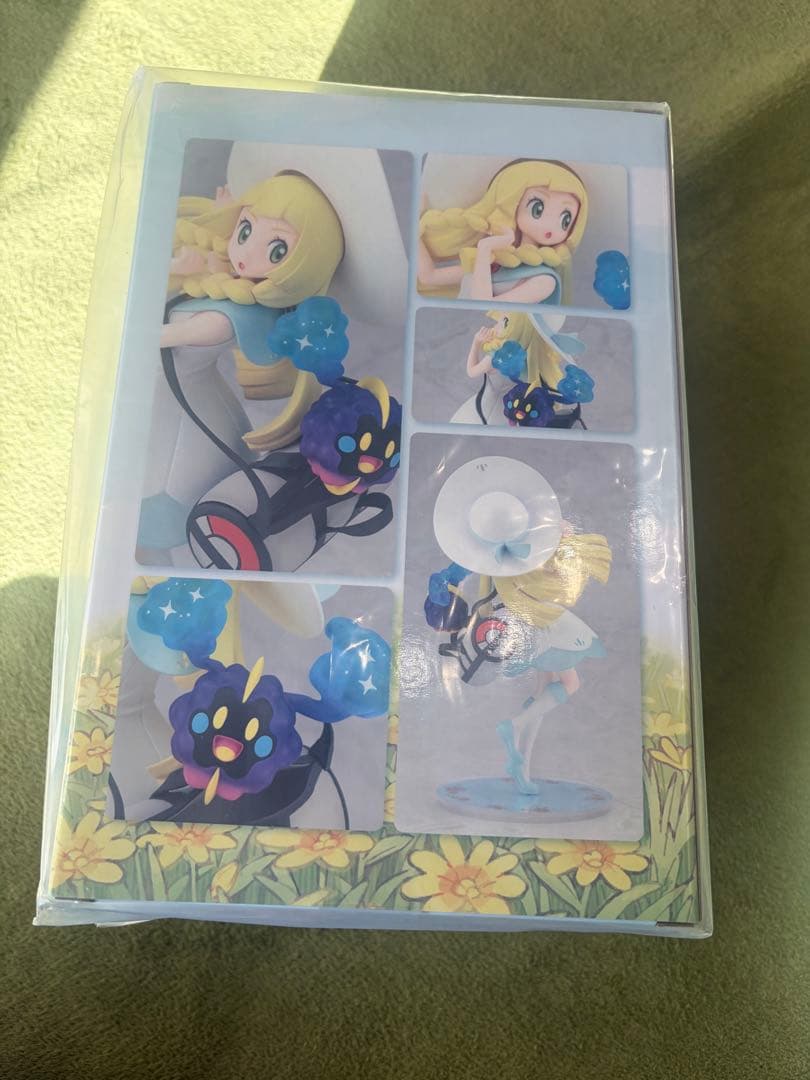 再販版　新品未開封 リーリエ&コスモッグ フィギュア