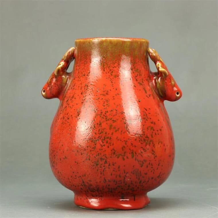 乾隆雍正です鶏血紅鹿耳尊の花瓶です景徳鎮装飾品 現代工芸品 美術品 置物