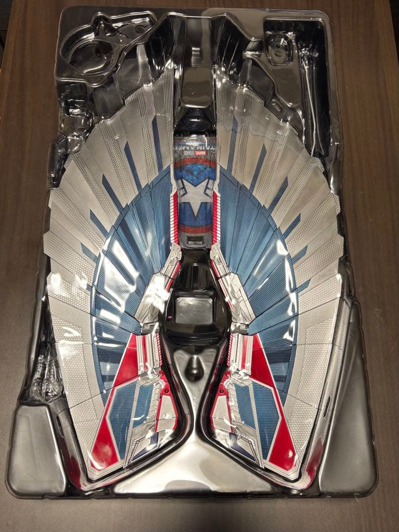 ホットトイズ キャプテンアメリカ(サム・ウィルソン)