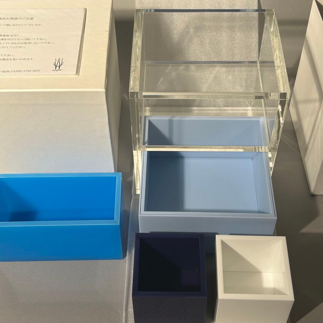 エマニュエルムホー×Waazwizアクリルボックスブルー