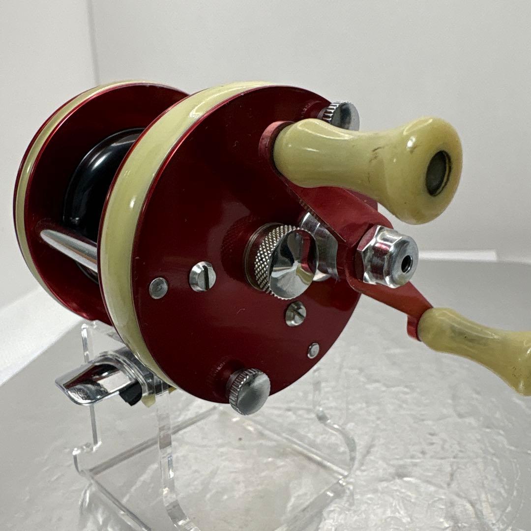 ABU Ambassadeur 2050 リール