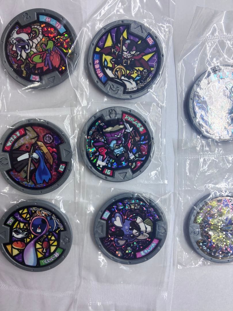 Z*y様 妖怪ウォッチ　妖怪メダル　はぐれ　スペシャルホロ　セミコンプ　新品未開