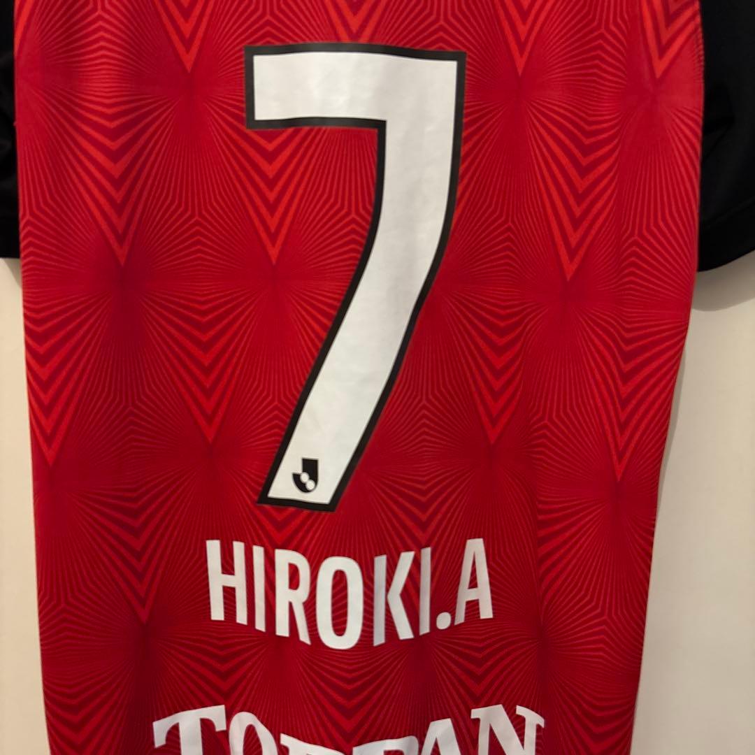 浦和レッズ　NIKE ナイキ　2023 ユニフォーム　レプリカ　安部裕葵 1st