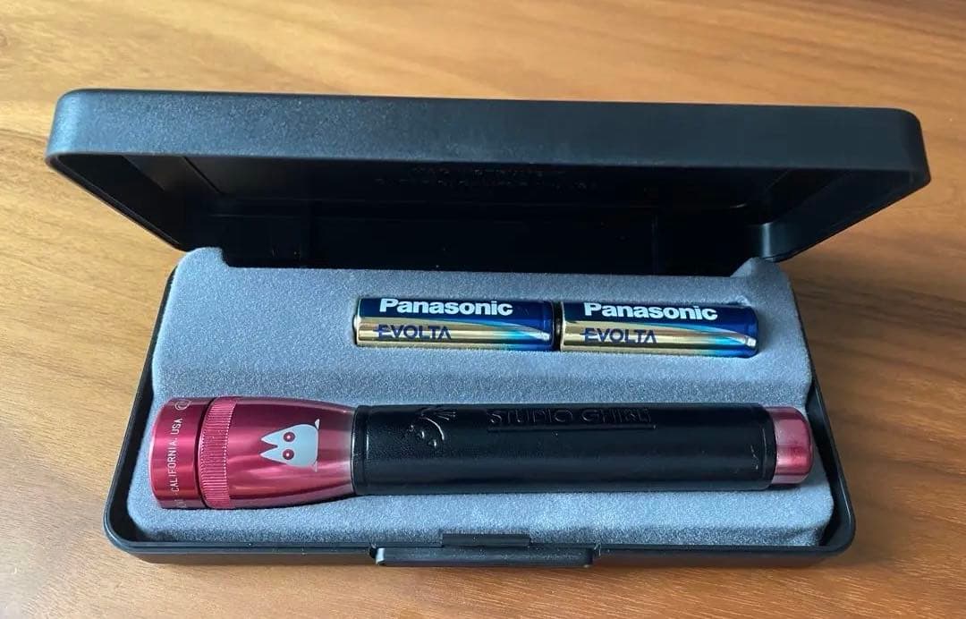 2003年製　となりのトトロ　マグライト　USA 懐中電灯　レザー 　レア