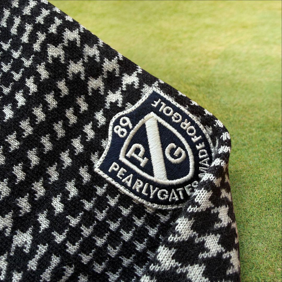 極美品　ウール100% パーリーゲイツ　ニット　M〜L相当　千鳥格子　黒　白　4