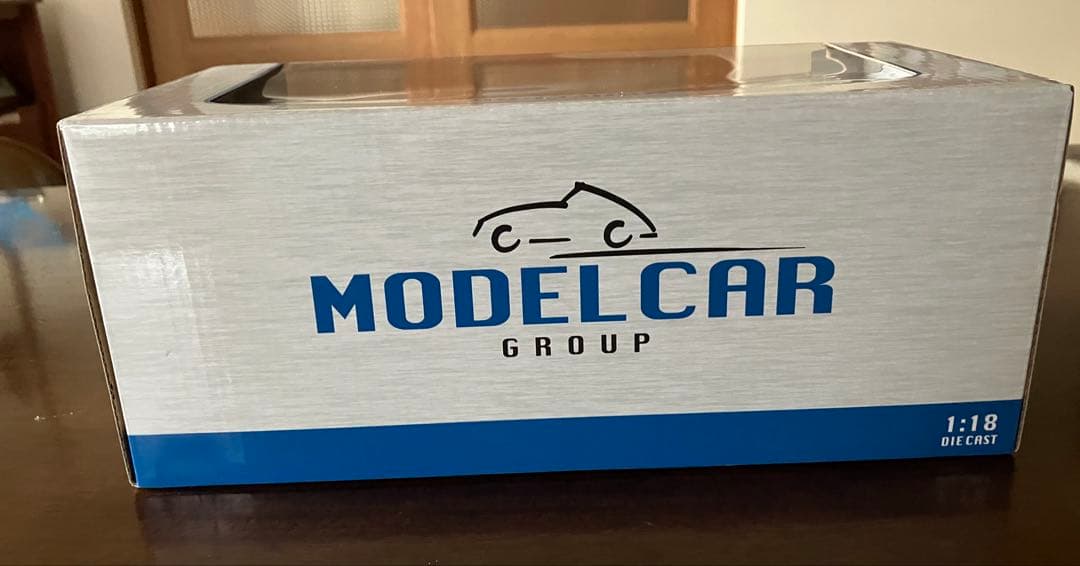  2002 Turbo 1:18 スケールモデルカー