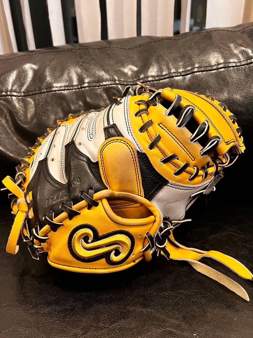 TYPE-C100 要ミット　店舗別注限定1個